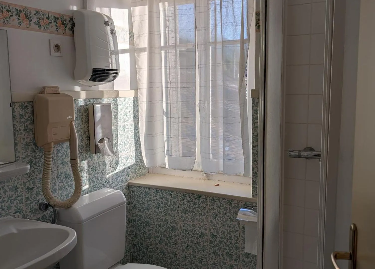 Hotel Auberge Des Chasseurs Échenevex
